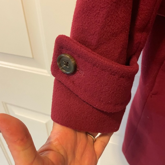 Lands' End Red Wool Blend Trench Coat with Notched Lapel and Pocket, 8P - Picture 7 of 12